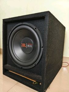 JBL 1300 Watt Subwoofer