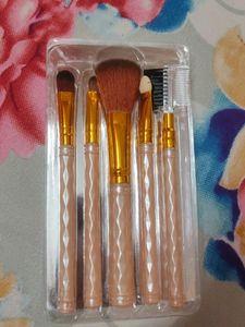 Makeup Brushes Set Of 5