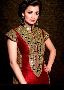 Mirror Silk Kurta Set With Embroidery
