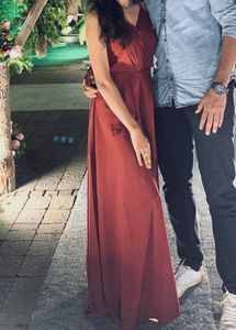 Berrylush Side Slit Dress