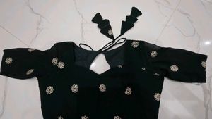 lehenga, blouse with odhani
