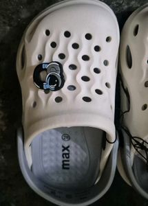 Brand new Max Kids Clogs - Comfortable &amp; Stylish