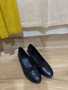 Classic Black Low Heel Pumps