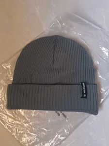Combo jeans+ tshirt+ warmer+ beanie