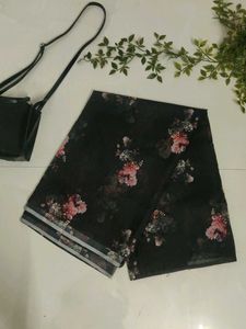 Elegant Black Floral Saree🖤🌸😚💕🤍