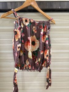 Floral Off-Shoulder Tie-Up Top