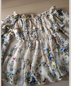 Floral Off-Shoulder Peplum Top