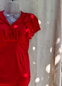 Elegant Red Ruched V-Neck Party Dress