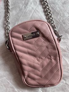 Stylish Pink Quilted Crossbody Bag