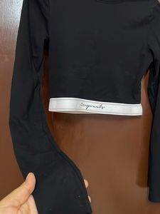 Women Ribbed Black Crop Top (S size)