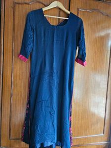 Embroidered Kurta Set
