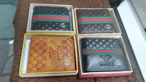Gucci Signature G Men's Wallet