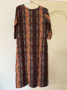 Vibrant Paisley Print Kurta