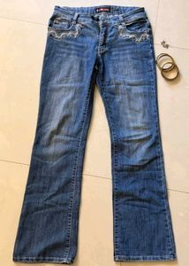 2000's y2k low waisted bootcut jeans grunge
