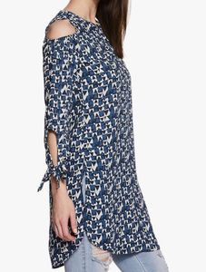 Blue &amp; White Printed Cold-Shoulder Kurta