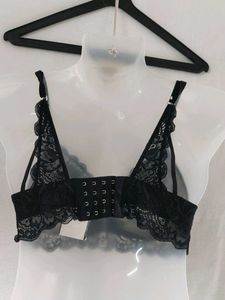 lavieen rose Floral Lace Bralette