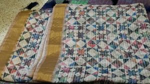Stylish Geometric Print Saree