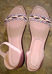 comfy and stylish sandal
