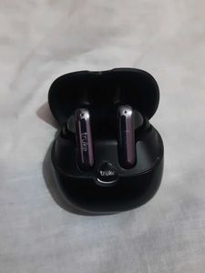 Truke Wireless Earbuds
