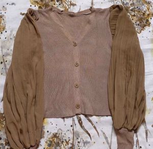 Beige Ribbed Puff Sleeve Top