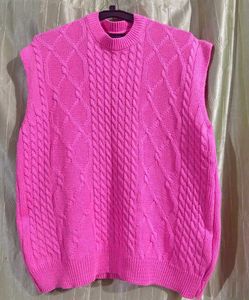 🌸Bright Pink Cable Knit Sleeveless Sweater Vest🌸