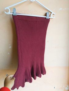 ❤️Waist 24 to 30 Burgundy Ruffled Mini Skirt