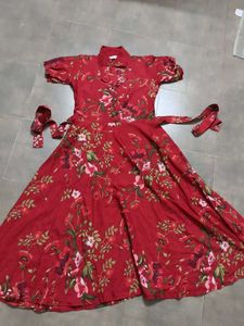 Chic Red Floral Maxi Dress