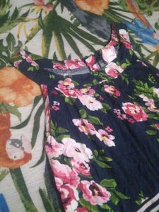 Floral Print Sleeveless Midi Dress