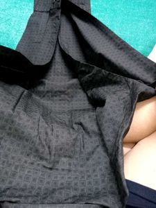 brand New 🆕 👌 Stylish Men's Black Textured Shirt