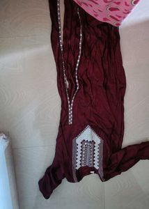 Elegant Maroon Embroidered Kurta