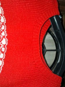 Red &amp; White Cropped Sweater