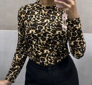 Best High neck leopard top