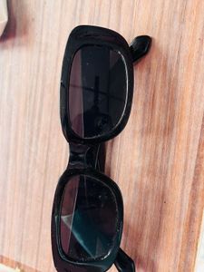 Black Cat Eye Sunglass🥸