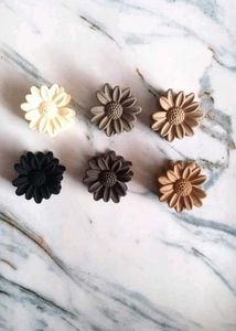 Set of 6 Flower Hair Clips