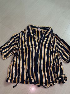 crop shirt
