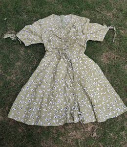 Casual Dress. Unused