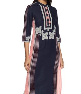 W Kurtis Tunic Top
