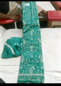Beautiful Emerald Green Kurta Set