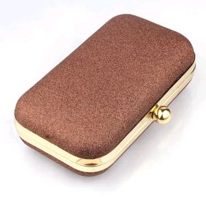 Women's clutch.