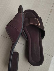 Chic Brown Slip-On Sandals