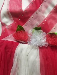 Adorable Red &amp; White Party Dress