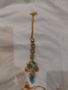 Elegant Emerald &amp; Pearl Necklace Set