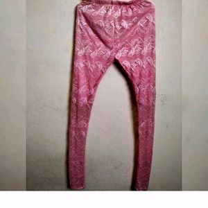 Embroidered Net Stretchable Leggings With A