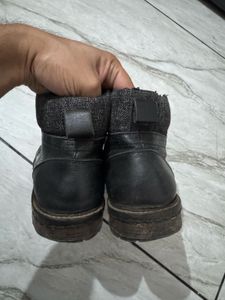 Carlton London Black Leather Boots for Men