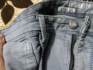 Light Wash Straight Jeans