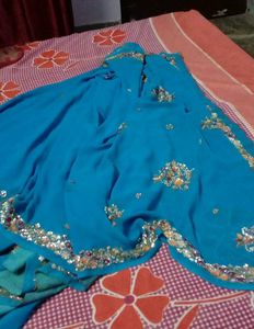 Heavy Saree With Blouse Combo 😍