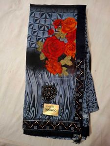 Elegant Rose Print Saree