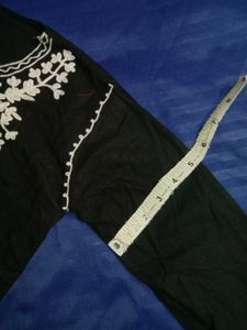 Embroidered Black Short Kurti 💅🏻