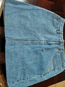 Classic Light Wash Denim Skirt