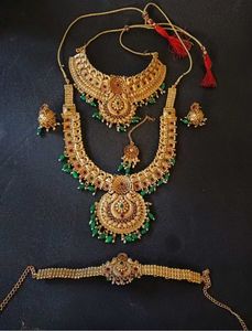 Gold With Green Drop Bridal Jewellery Set